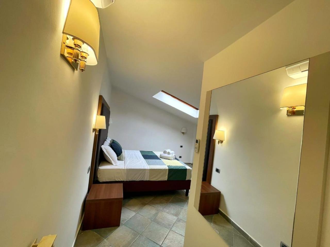 Hotel Attic Garden Roma Esterno foto