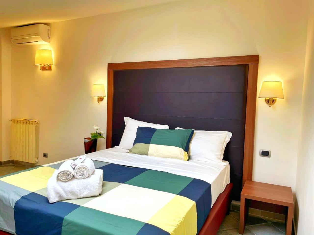 Hotel Attic Garden Roma Esterno foto