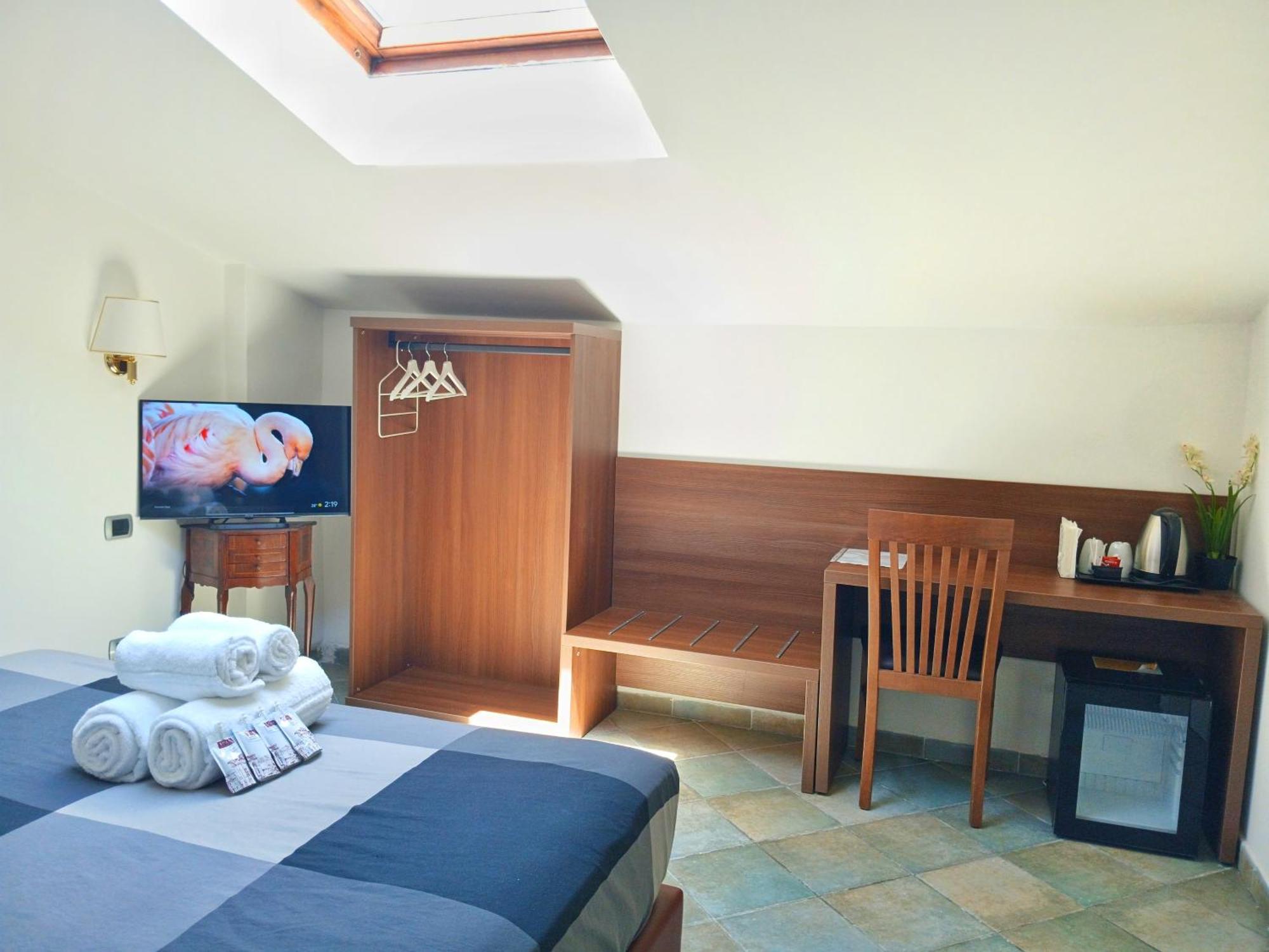 Hotel Attic Garden Roma Esterno foto