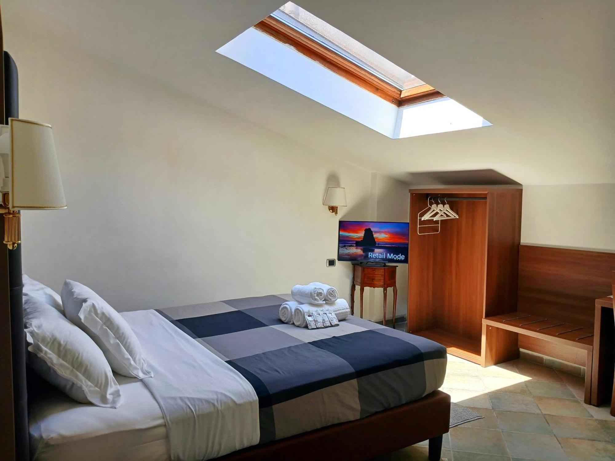 Hotel Attic Garden Roma Esterno foto