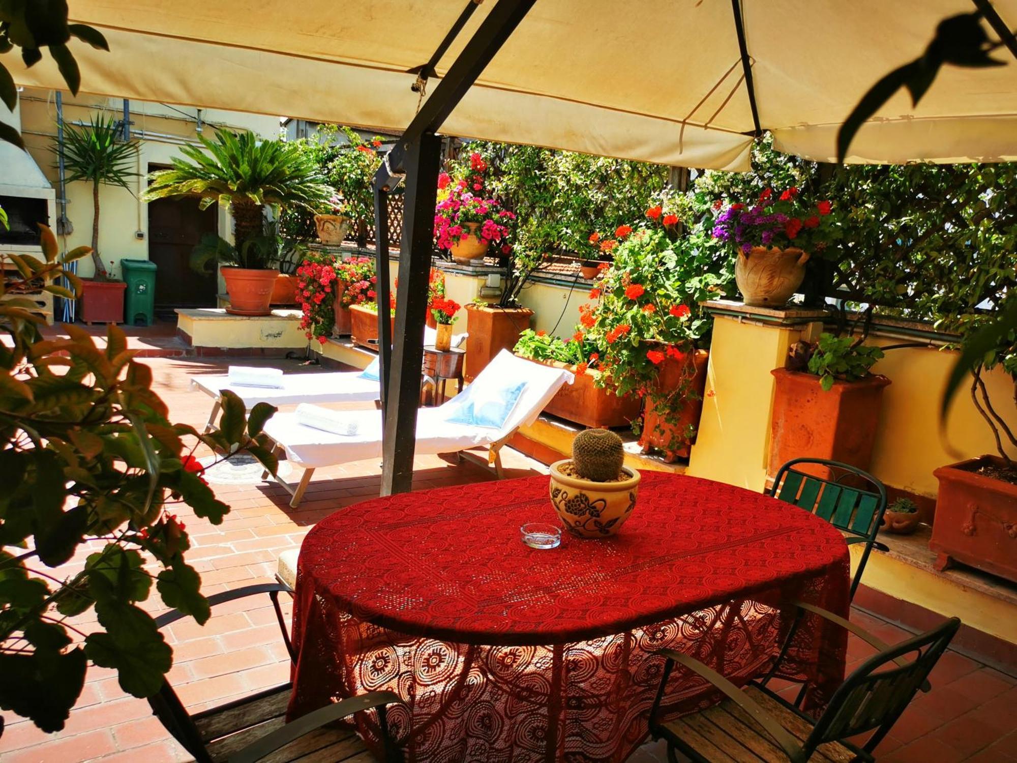 Hotel Attic Garden Roma Esterno foto