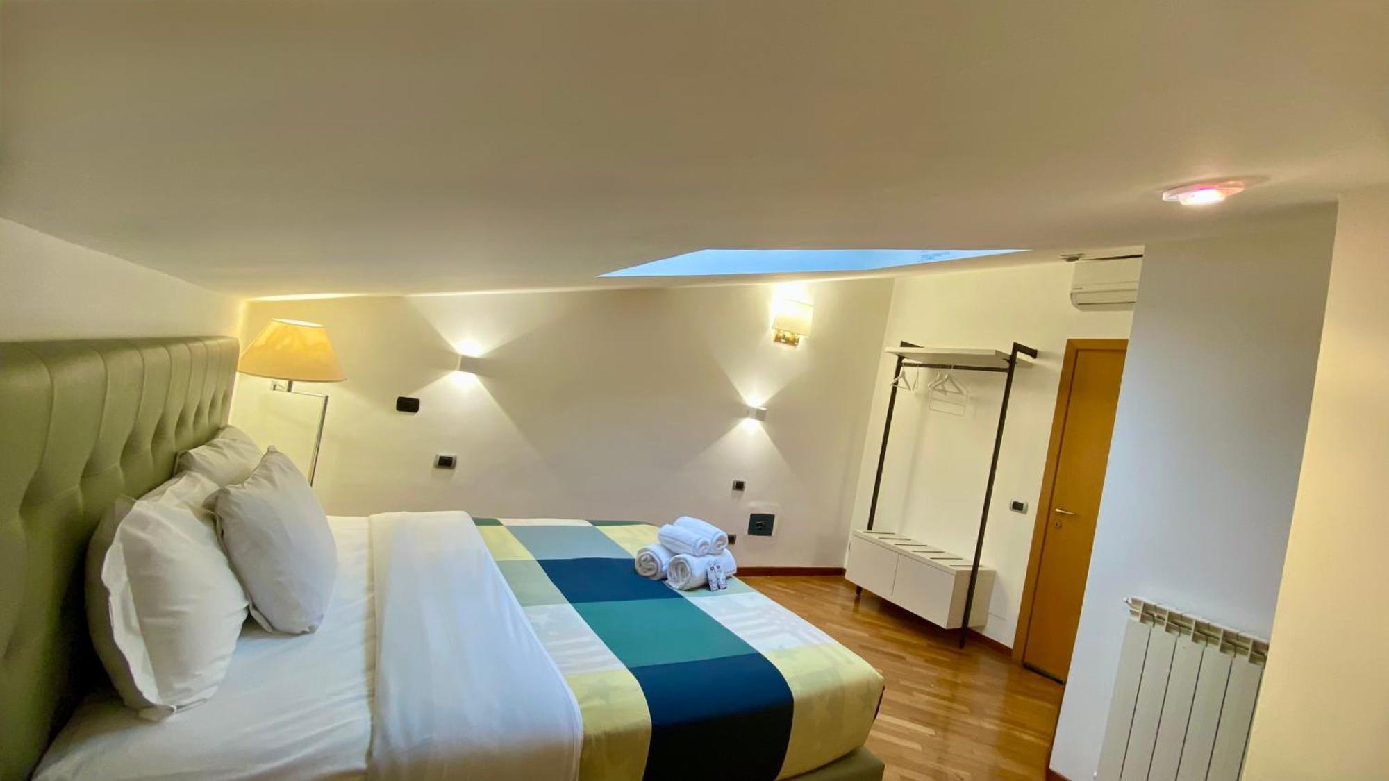 Hotel Attic Garden Roma Esterno foto